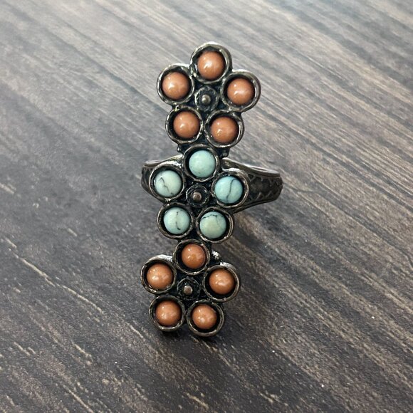 Boho Three Flower Ring ASO Alex Russo - Picture 5 of 11